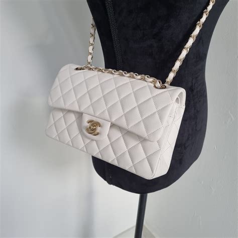 chanel white classic flap - small chanel classic flap.